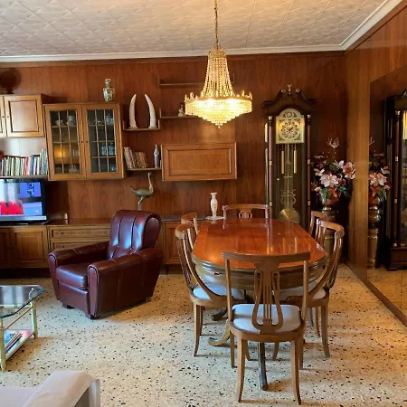 Cal Guineu Holiday home *